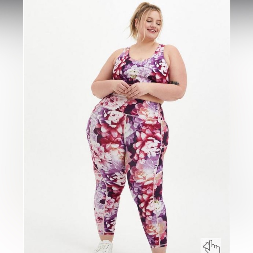 SPORTS BRA ONLY Torrid Performance Core Active Sports Bra (only the bra) - Picture 6 of 7